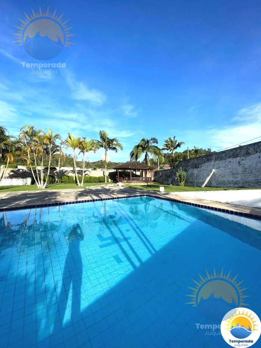 Ampla piscina, chácara plana e murada - foto 3