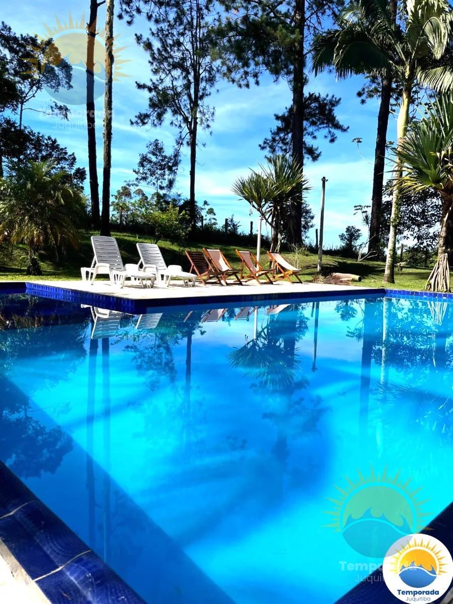 Casa com lareira, piscina adulto e infantil, Juquitiba